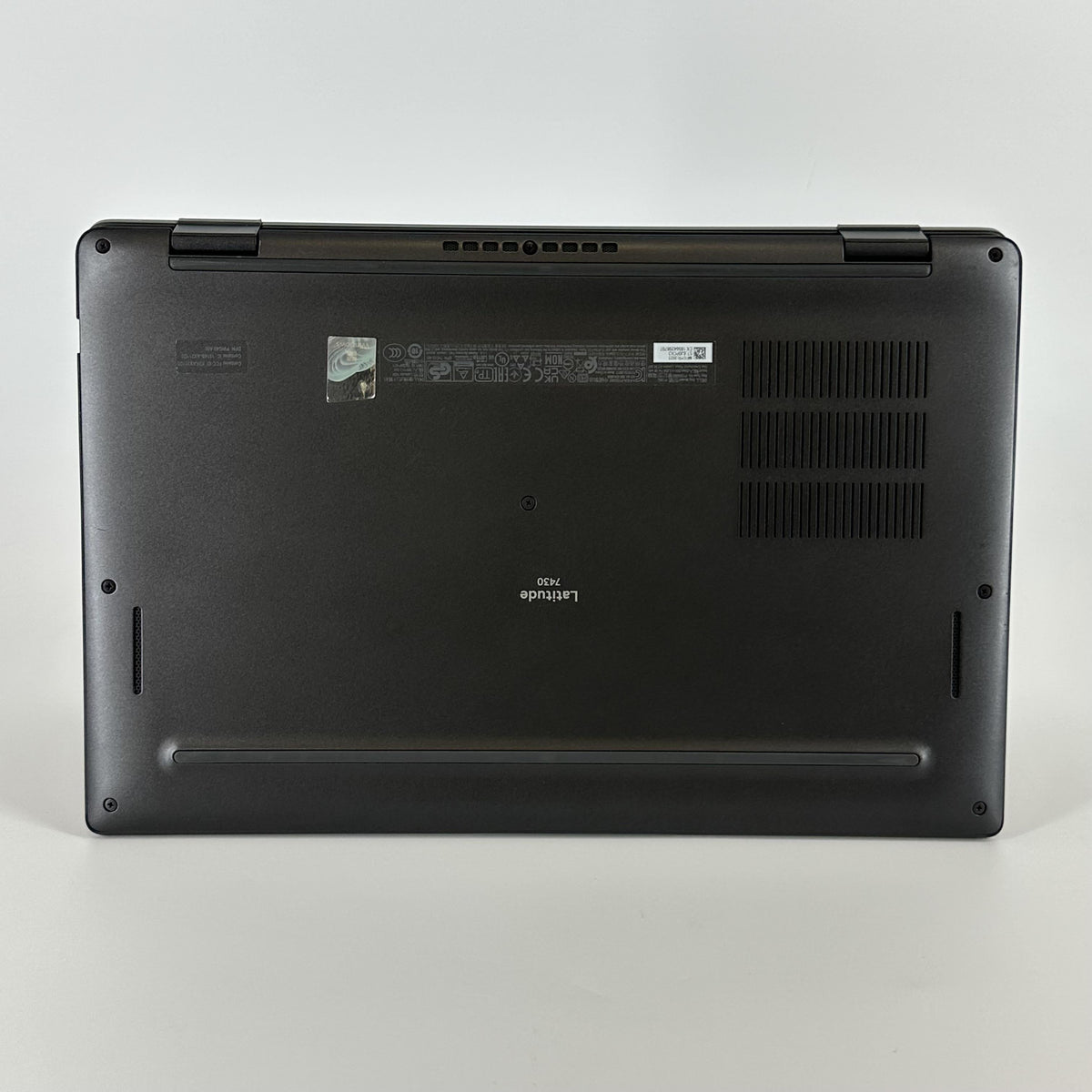 Dell Latitude 7430 14 Black 1.7 GHz Intel Core i7 12th Gen. 16GB RAM 512GB Solid State Drive