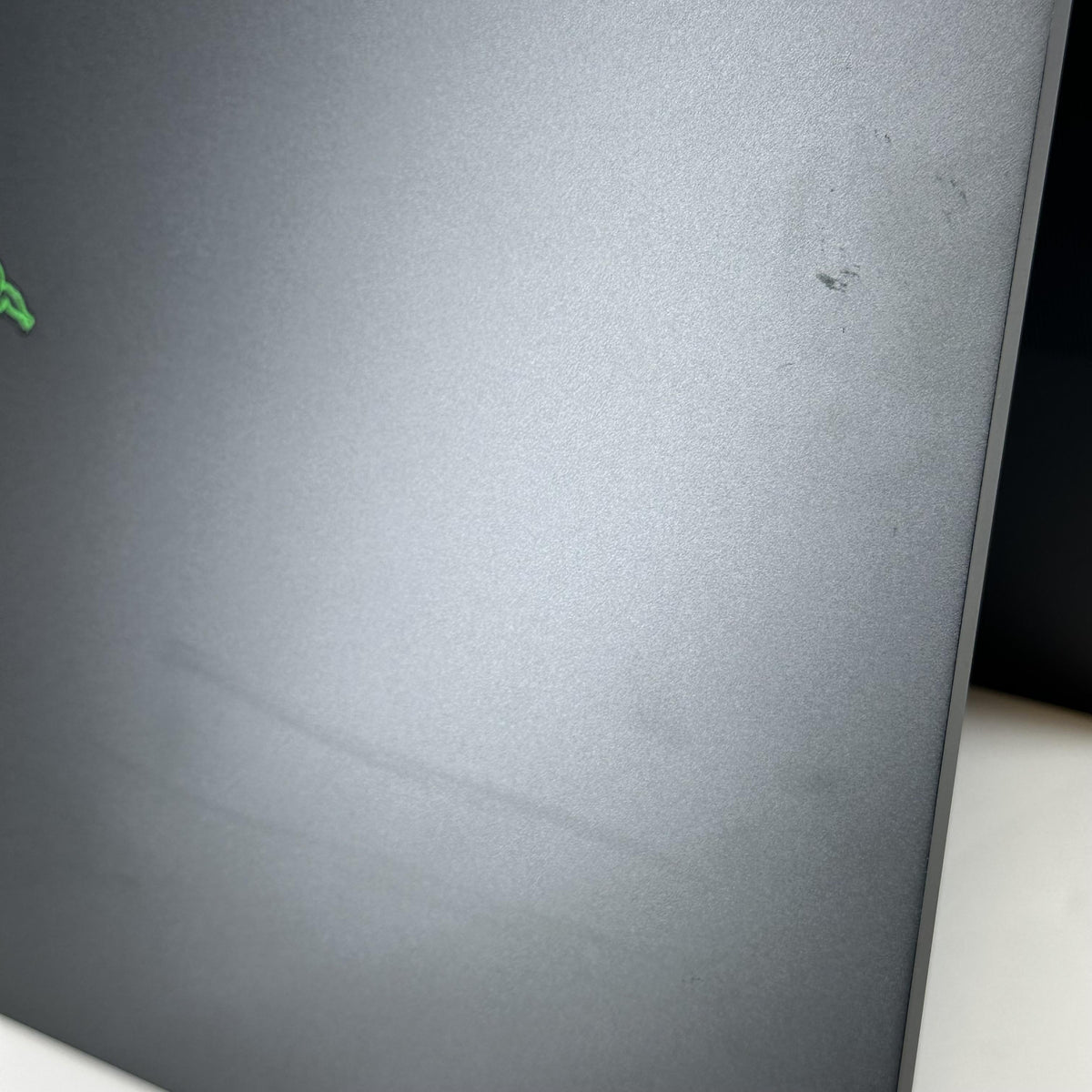 Razer Blade 18 2024 Black 2.2 GHz Intel Core i9 14th Gen. 64GB RAM 2TB Solid State Drive 2TB Solid State Drive NVIDIA GeForce RTX 4090 16 GB