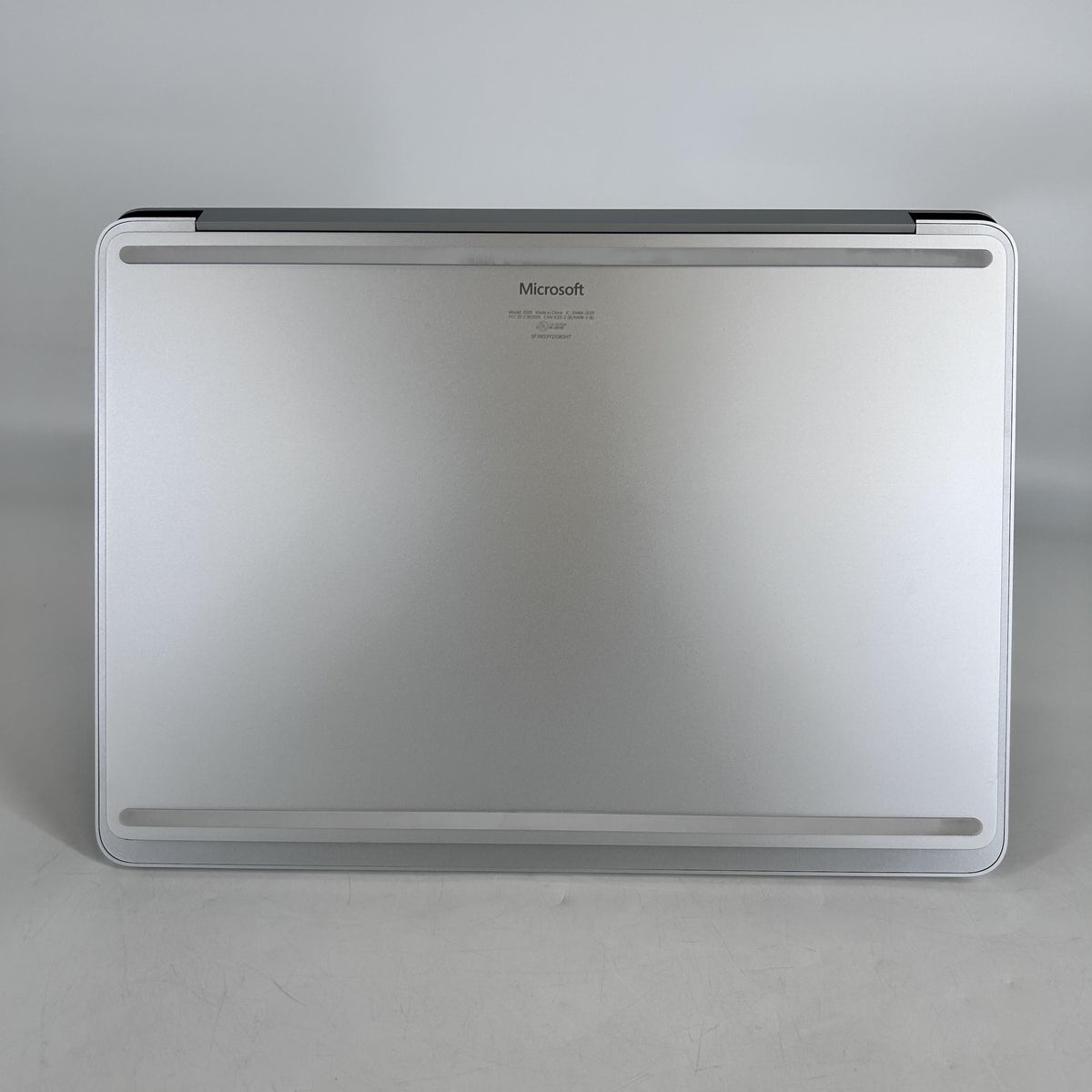 Microsoft Surface Laptop Studio 2 14.4 Silver 2.9 GHz Intel Core i7 13th Gen. 64GB RAM 2TB Solid State Drive NVIDIA GeForce RTX 4060 8 GB