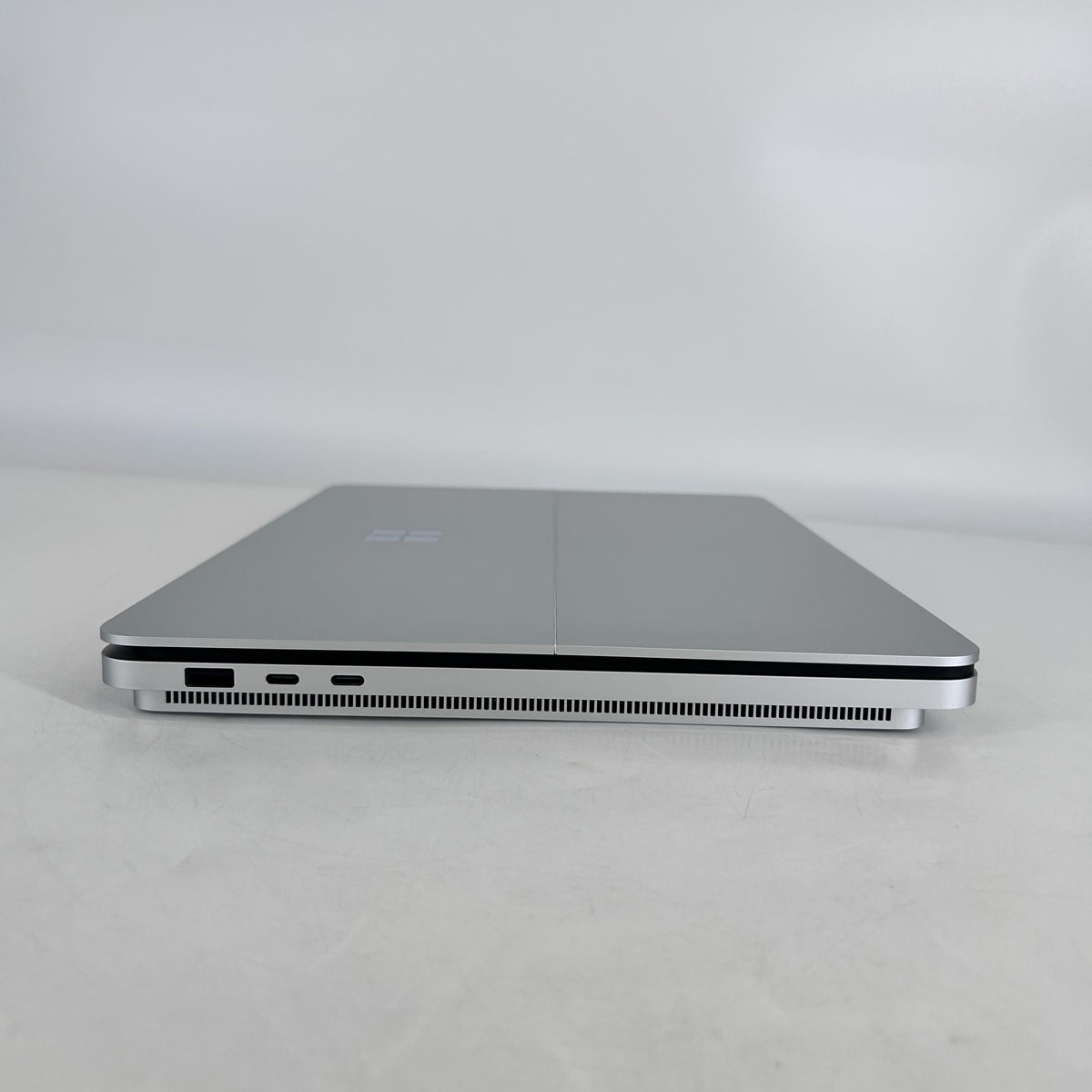 Microsoft Surface Laptop Studio 2 14.4 Silver 2.9 GHz Intel Core i7 13th Gen. 64GB RAM 2TB Solid State Drive NVIDIA GeForce RTX 4060 8 GB
