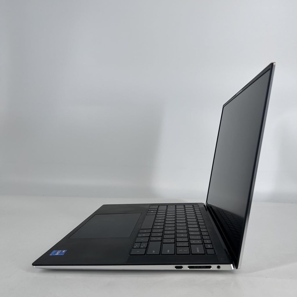 XPS 15 9510 Silver 2.3 GHz Intel Core i7 11th Gen. 16GB RAM 512GB Solid State Drive NVIDIA GeForce RTX 3050 Ti 4 GB