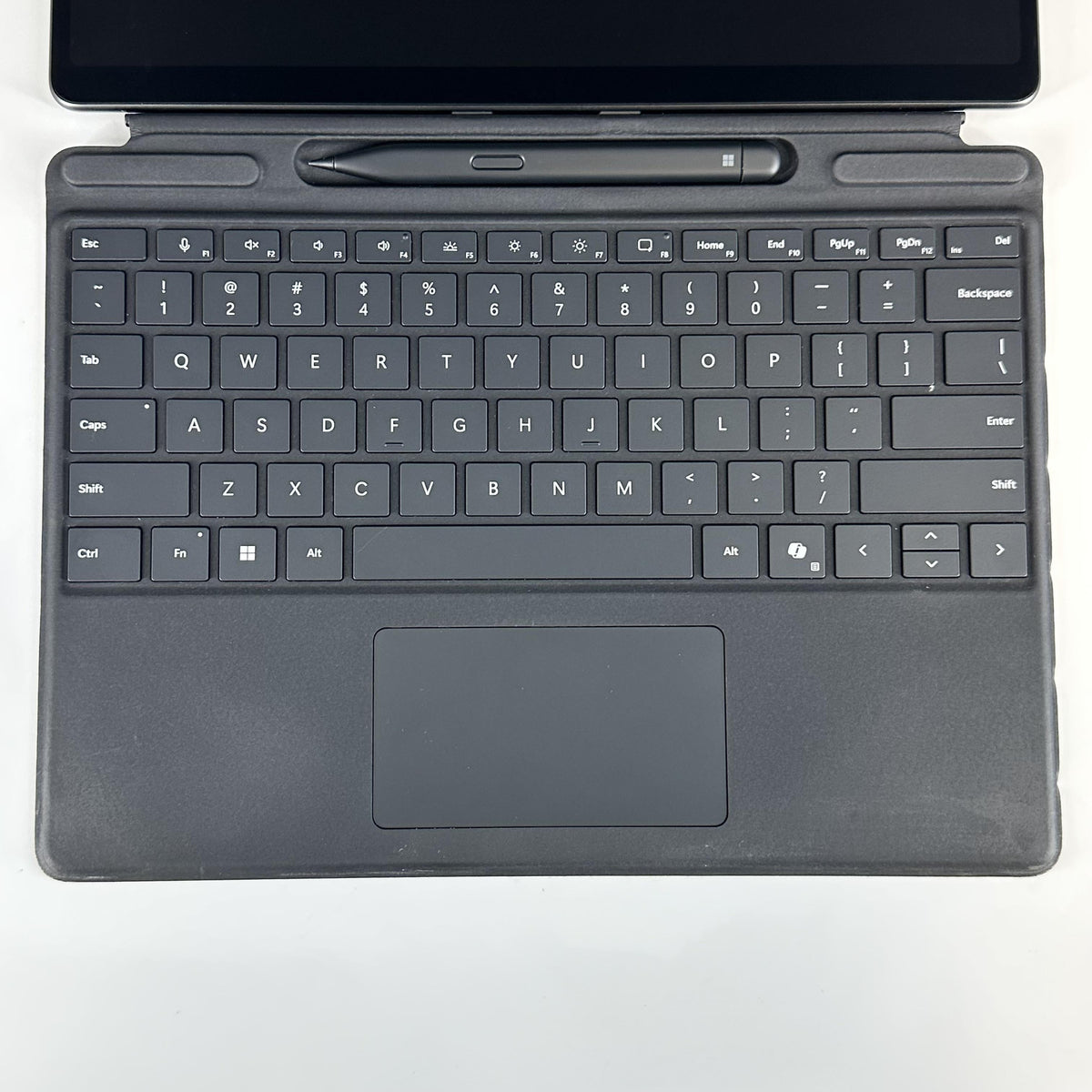 Microsoft Surface Pro 11 13 Black WiFi 3.4 GHz Qualcomm Snapdragon X Plus 16GB RAM 512GB Solid State Drive