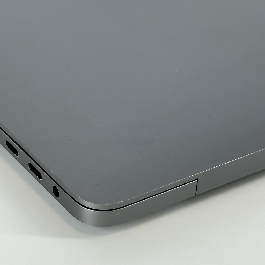 Apple MacBook Pro 16 Touch Bar 2019 Space Gray 2.4 GHz Intel Core i9 9th Gen. 32GB RAM 1TB Solid State Drive AMD Radeon Pro 5500M 8 GB