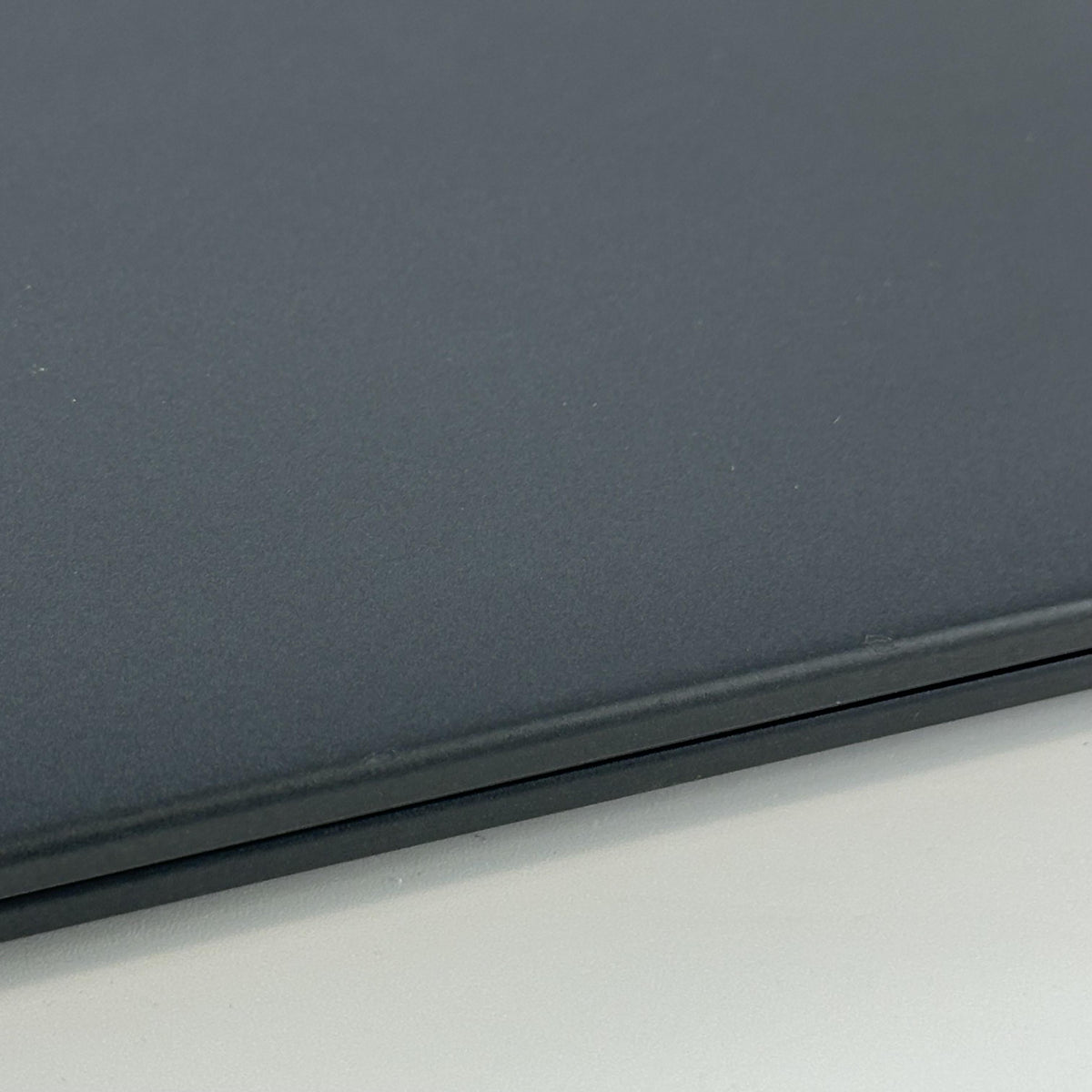 Lenovo ThinkPad T14s Gen 3 Black 1.8 GHz Intel Core i7 12th Gen. 16GB RAM 512GB Solid State Drive