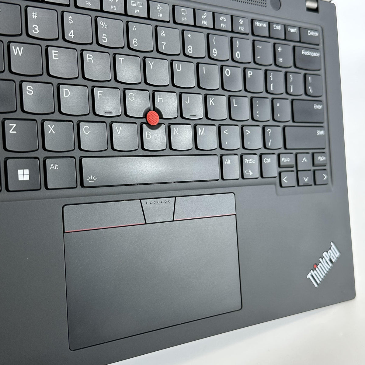 Lenovo ThinkPad T14s Gen 3 Black 1.8 GHz Intel Core i7 12th Gen. 16GB RAM 512GB Solid State Drive