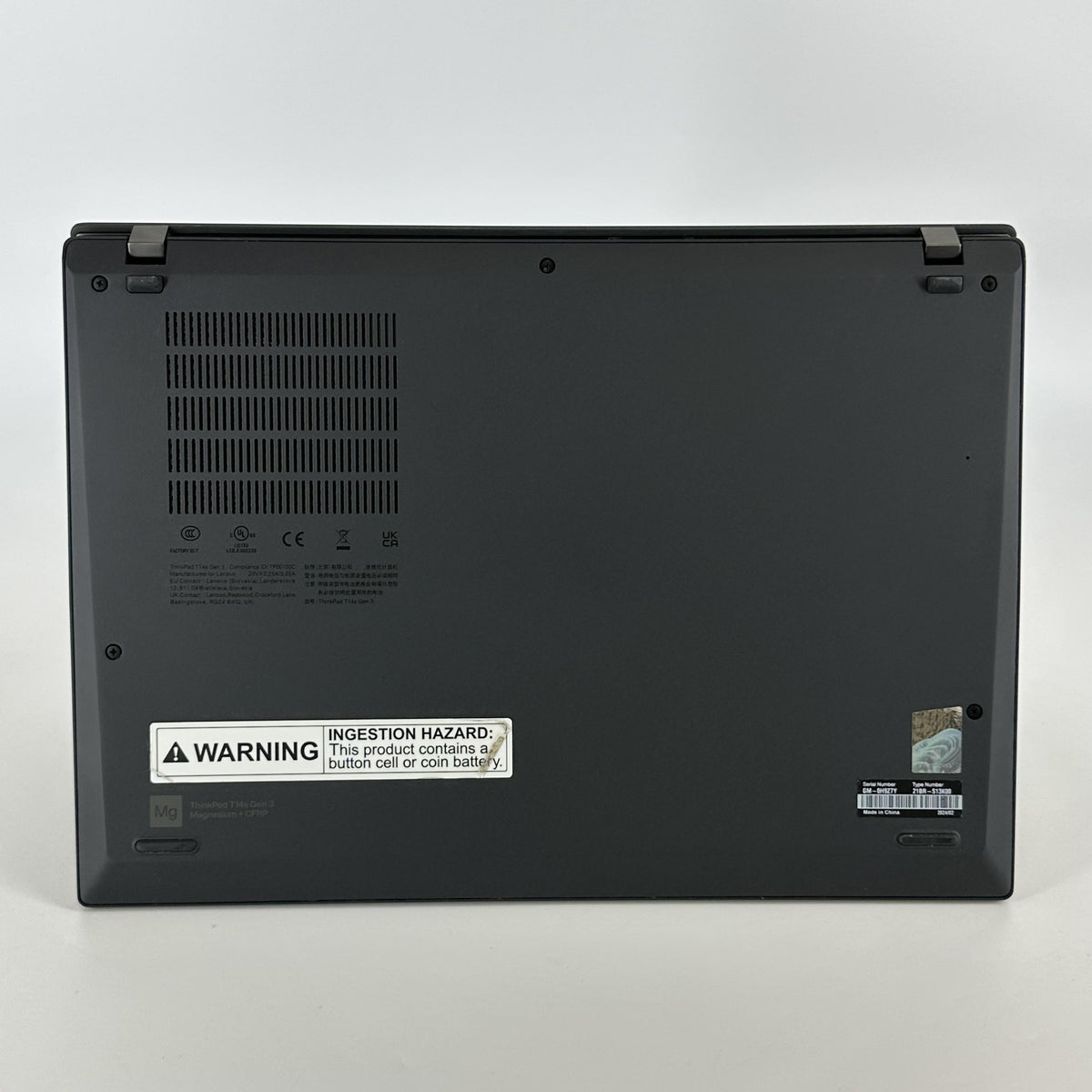 Lenovo ThinkPad T14s Gen 3 Black 1.8 GHz Intel Core i7 12th Gen. 16GB RAM 512GB Solid State Drive