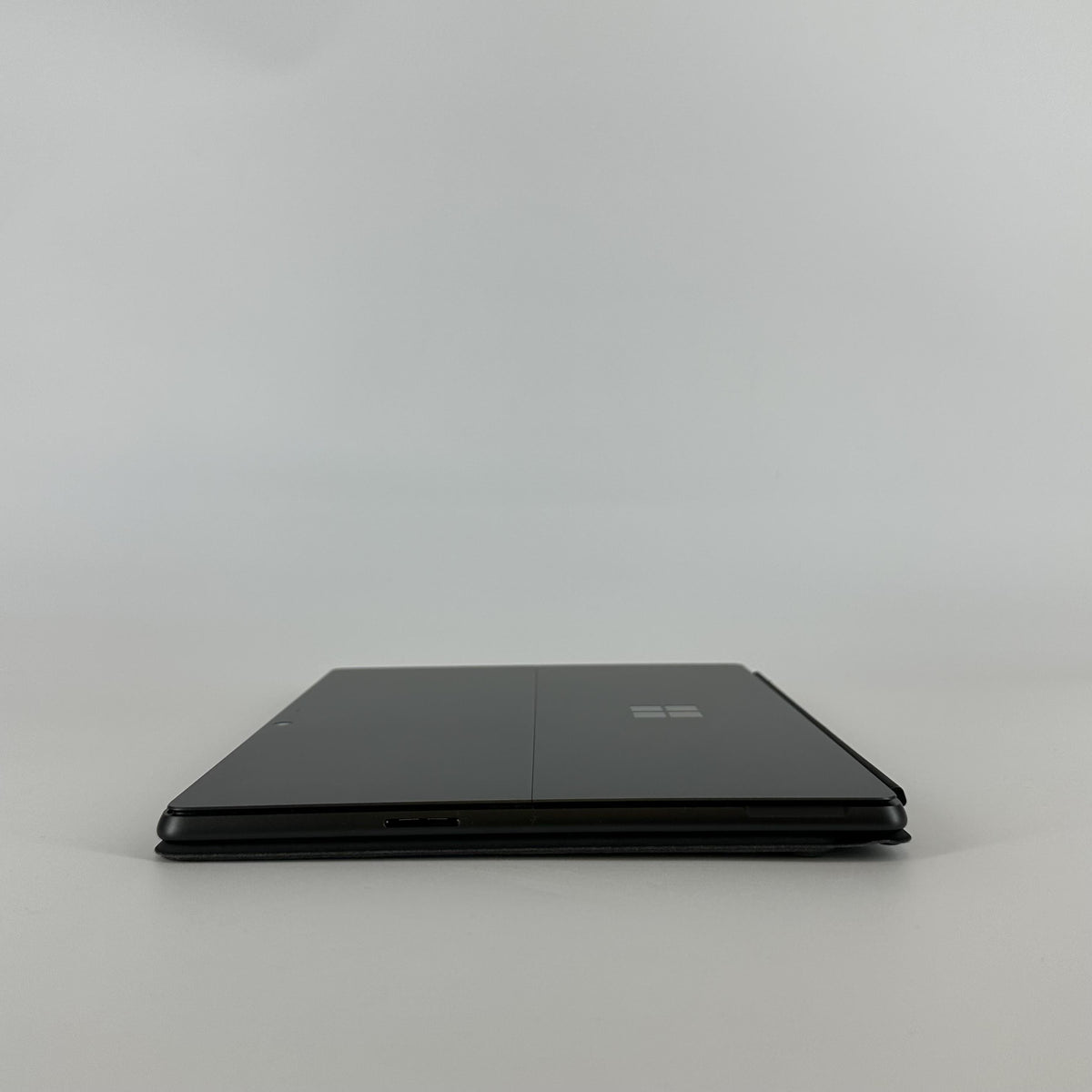 Surface Pro 11 13 Black WiFi 3.4 GHz Qualcomm Snapdragon X Elite 16GB RAM 512GB Solid State Drive