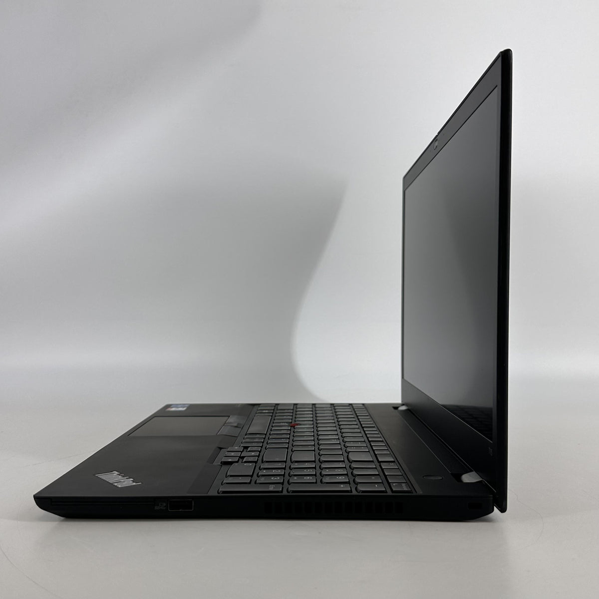 Lenovo ThinkPad T15 Gen 2 Black 2.8 GHz Intel Core i7 11th Gen. 16GB RAM 512GB Solid State Drive