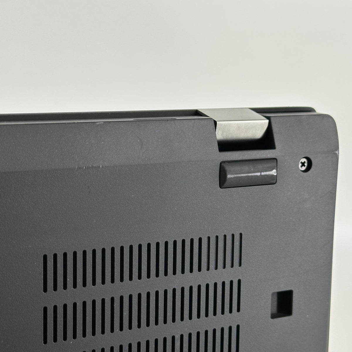 Lenovo ThinkPad T15 Gen 2 Black 2.8 GHz Intel Core i7 11th Gen. 16GB RAM 512GB Solid State Drive