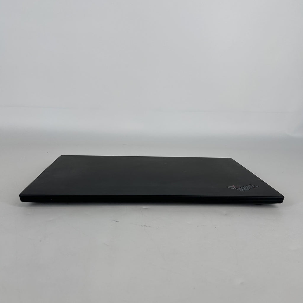 Lenovo ThinkPad X1 Carbon Gen 8 14 Black 1.8 GHz Intel Core i7 10th Gen. 16GB RAM 512GB Solid State Drive