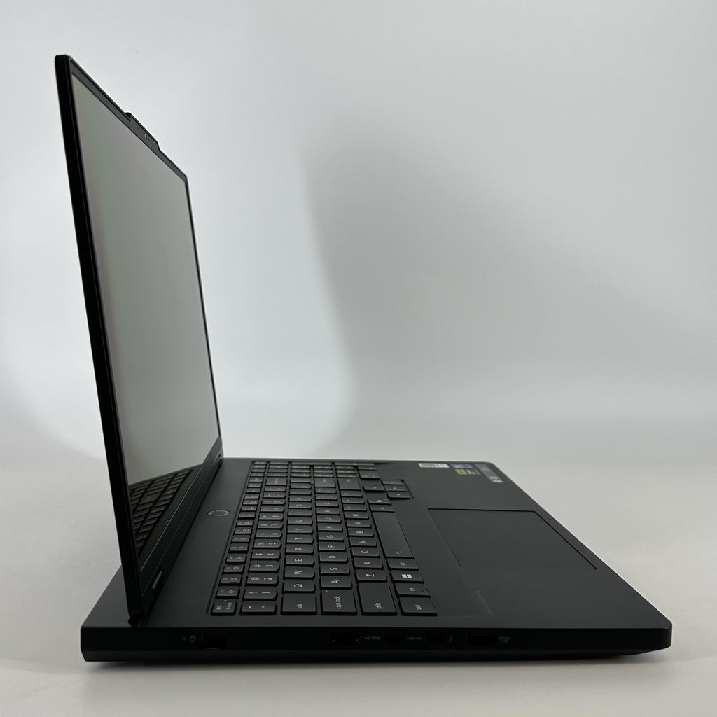 Lenovo Legion Pro 5i Gen 10 16 Black 2.4 GHz Intel Core Ultra 7 Series 2 32GB RAM 1TB Solid State Drive NVIDIA GeForce RTX 5070 8 GB