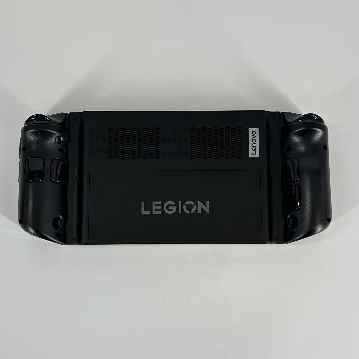 Lenovo Legion Go AMD Ryzen Z1 Extreme 16GB RAM 1TB Solid State Drive