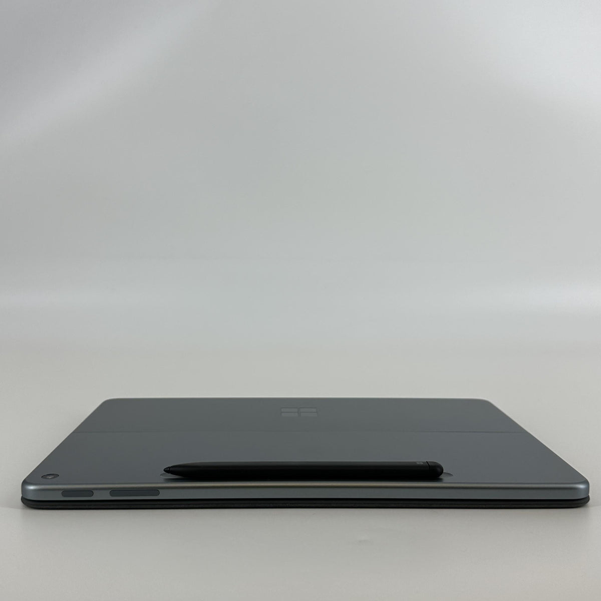 Surface Pro 12 Gray WiFi 3.3 GHz Qualcomm Snapdragon X Plus 16GB RAM 512GB UniversalFlashStorage