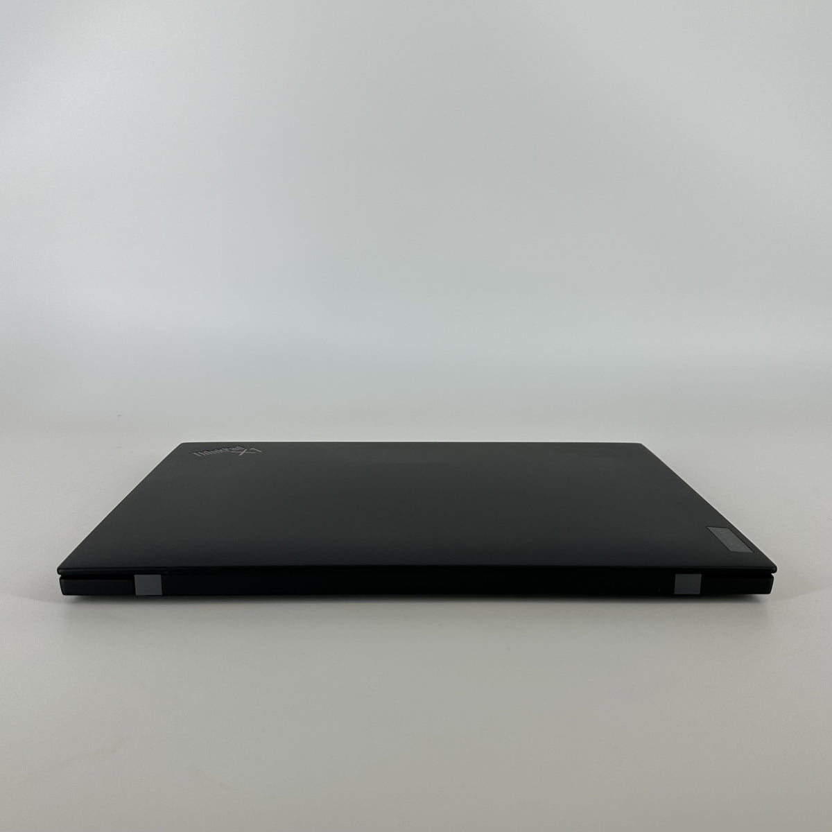 Lenovo ThinkPad X1 Carbon Gen 9 14 Black 3.0 GHz Intel Core i7 11th Gen. 16GB RAM 512GB Solid State Drive