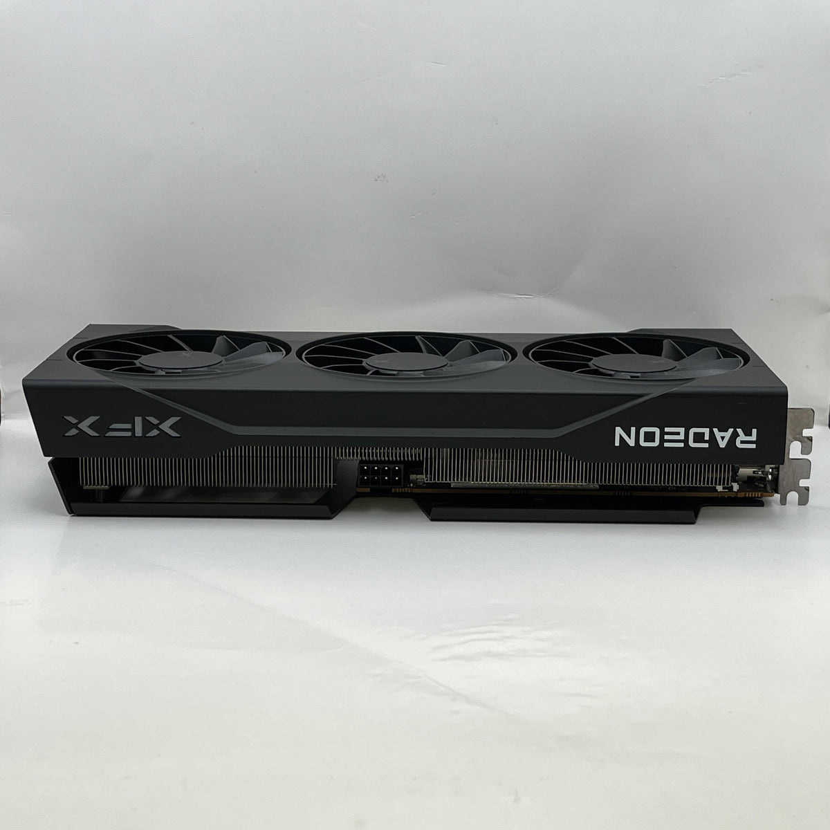 AMD Radeon RX 9060 XT 16GB RAM