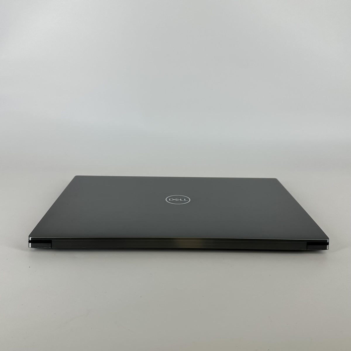 Dell Precision 5560 15.6 Gray 2.5 GHz Intel Core i7 11th Gen. 32GB RAM 1TB Solid State Drive NVIDIA RTX A2000 4 GB