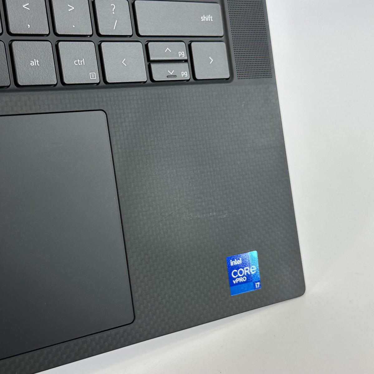 Dell Precision 5560 15.6 Gray 2.5 GHz Intel Core i7 11th Gen. 32GB RAM 1TB Solid State Drive NVIDIA RTX A2000 4 GB