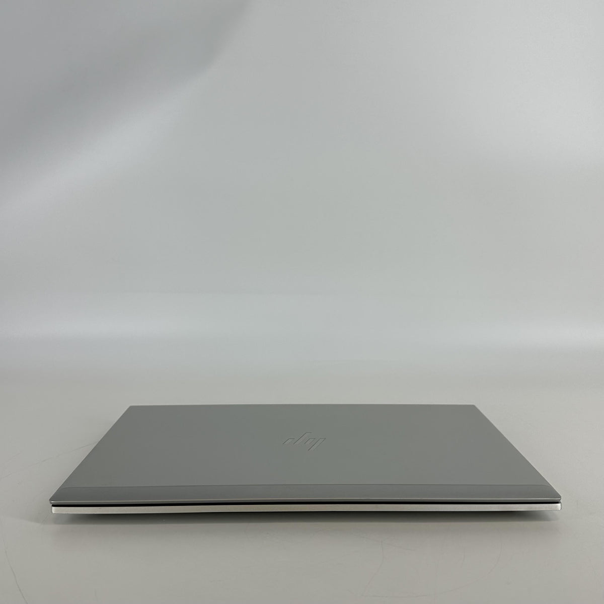 HP Elitebook 840 G8 14 Silver 2.8 GHz Intel Core i7 11th Gen. 16GB RAM 512GB Solid State Drive