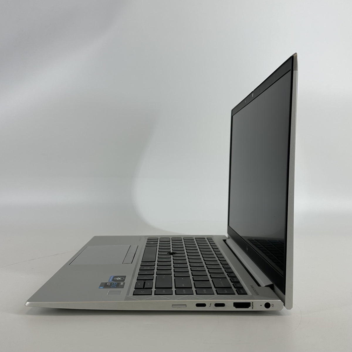 HP Elitebook 840 G8 14 Silver 2.8 GHz Intel Core i7 11th Gen. 16GB RAM 512GB Solid State Drive