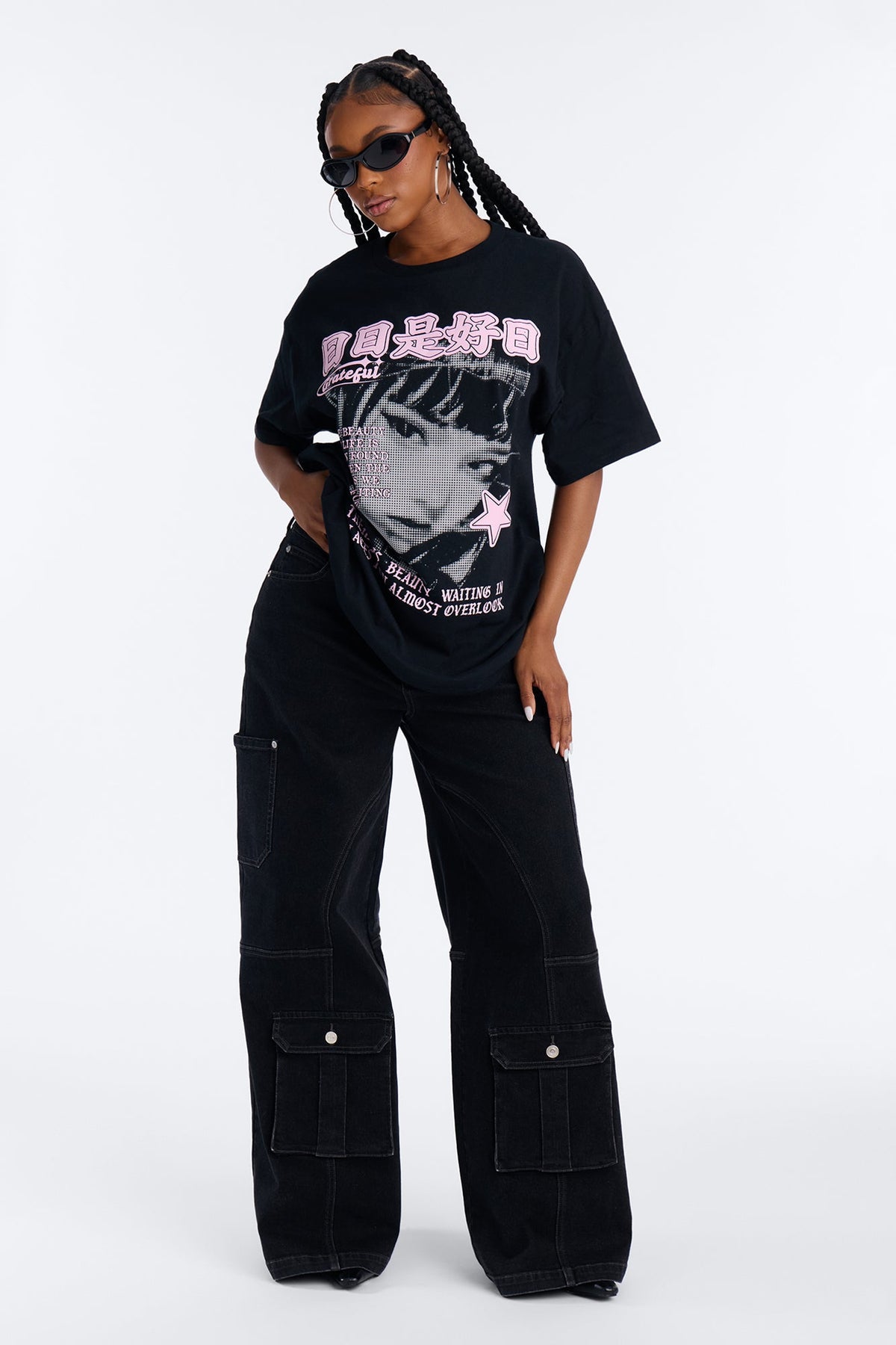 Beauty Awaits Portrait Tee - Black