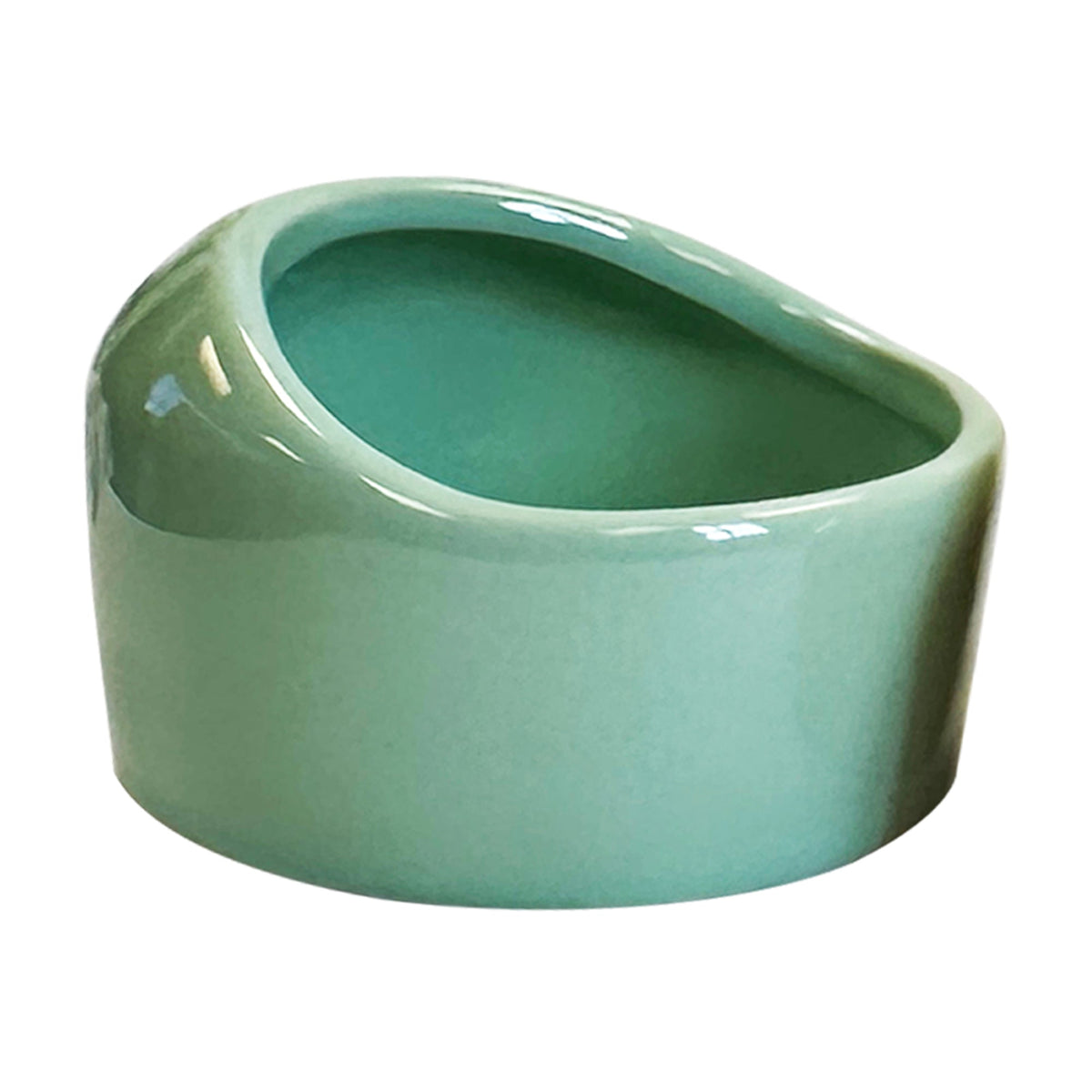 No-Tip Ceramic Feed Station