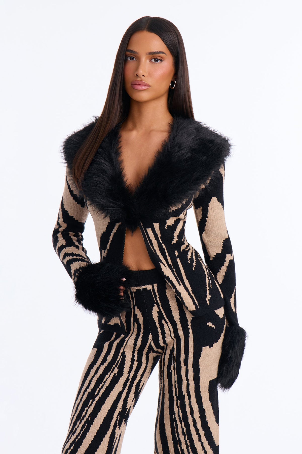 Gia Fur Trim Sweater Pant Set - Black/combo