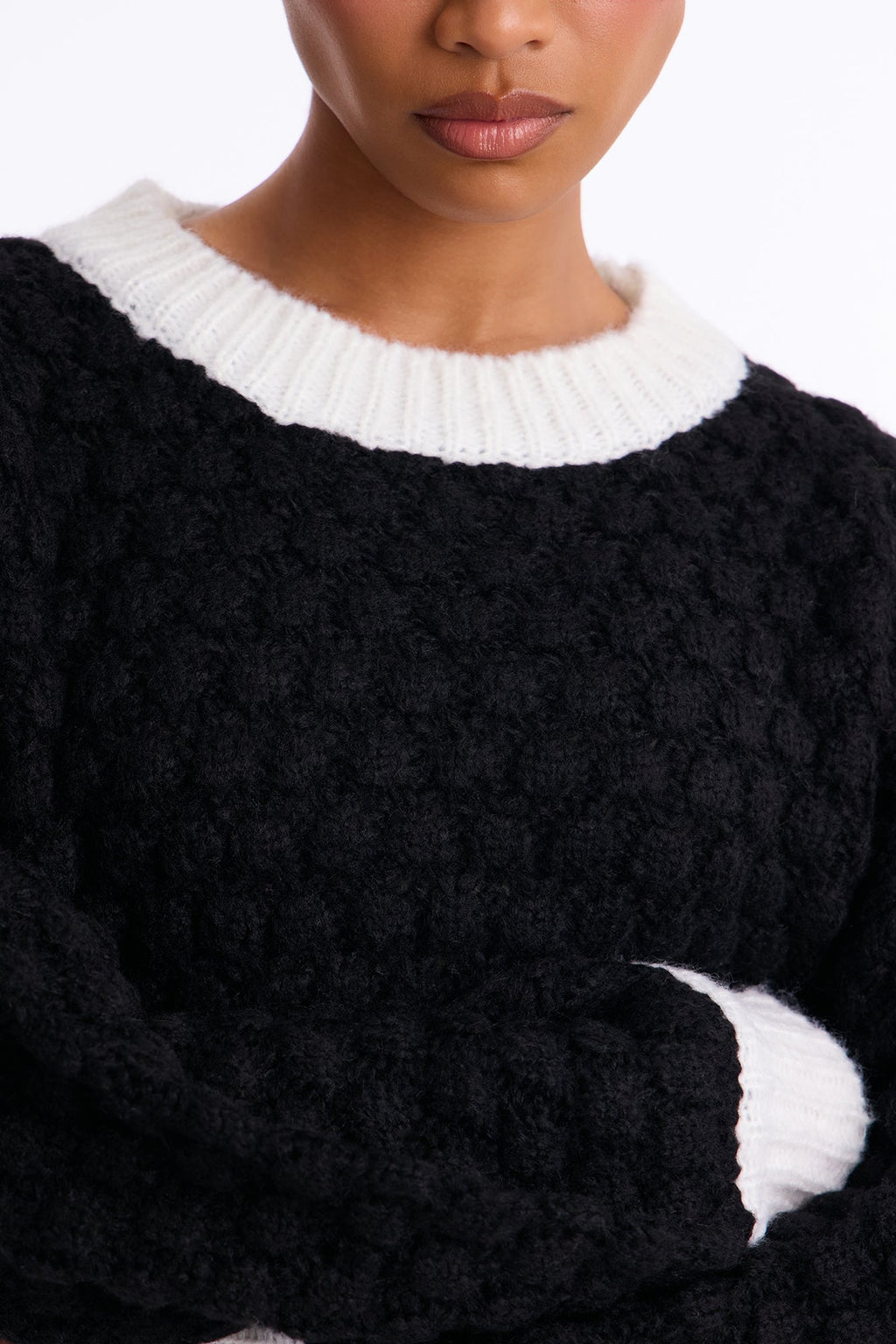 Chilly Evenings Chunky Knit Pullover Sweater - Black/combo
