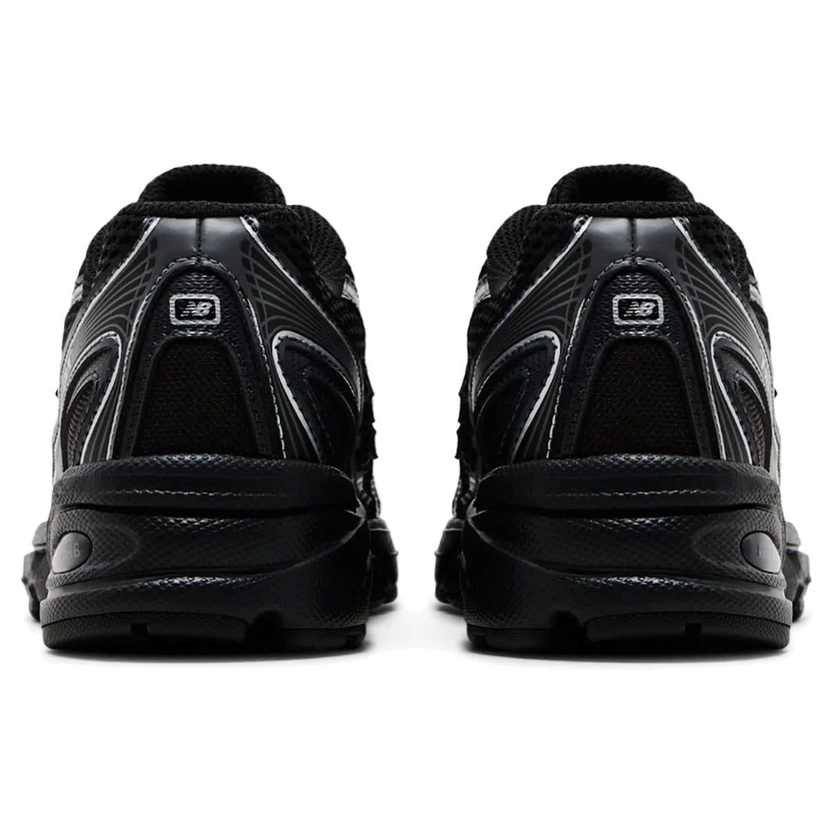 New Balance 740 Black Silver Metallic (GS)
