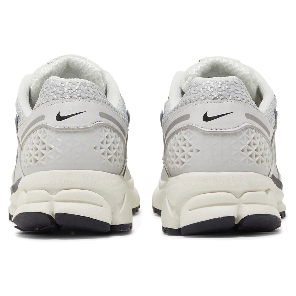 Nike Zoom Vomero 5 Photon Dust Metallic Silver (Women's)