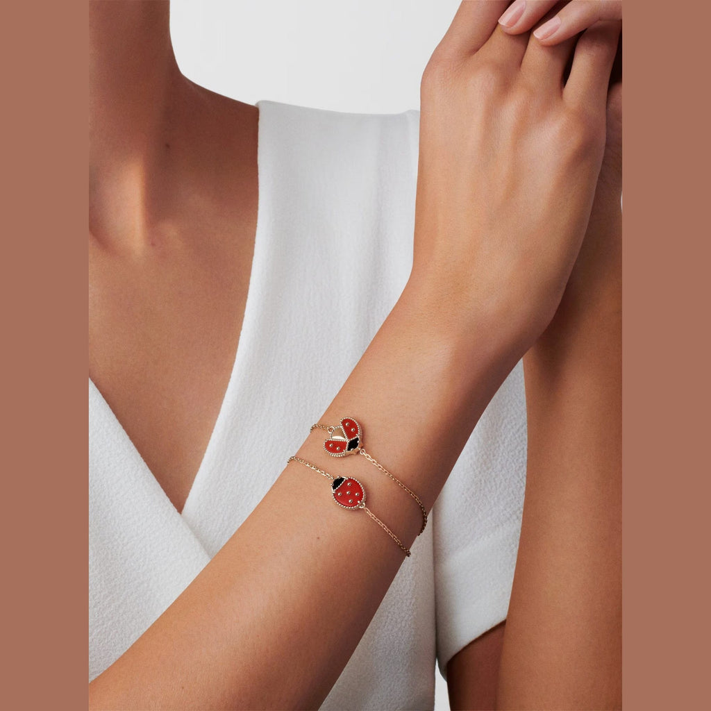 Van Cleef & Arpels Lucky Spring bracelet, open wings ladybug 18K rose gold, Carnelian, Onyx